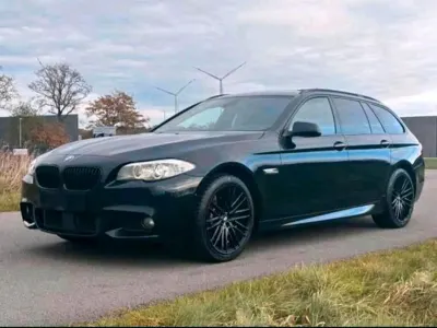 Gebraucht BMW 530 M Sport 245 PS (180 kW) 2011 Schwarz Kombi