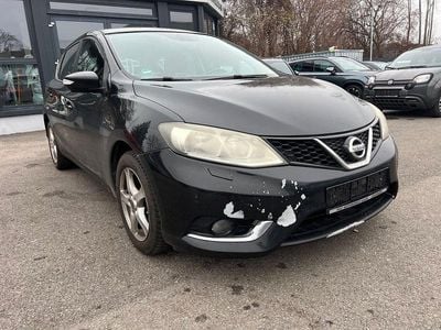 Schwarz Gebraucht 2015 Nissan Pulsar 360º Limousine | 3.990 € (Fairer Preis)
