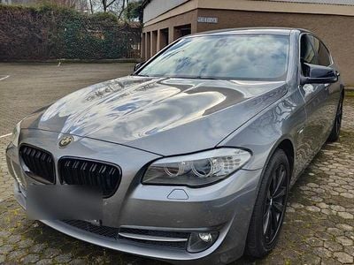 BMW 528
