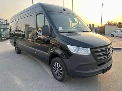 Nuova Mercedes Sprinter 150 CV (110 kW) 2025 Nero Furgone