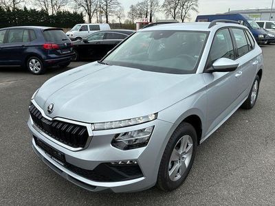 Nowe Skoda Kamiq Selection 116 KM (85 kW) 2026 Srebrny SUV