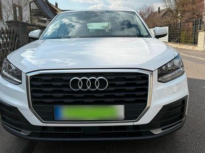 Gebraucht Audi Q2 85 PS (62 kW) 2017 Weiß SUV