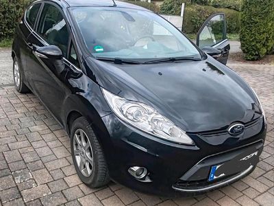 Gebraucht Ford Fiesta Titanium 96 PS (70 kW) 2010 Schwarz Kleinwagen