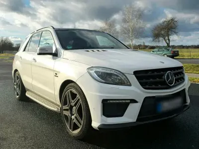 Gebraucht Mercedes ML63 AMG AMG 557 PS (409 kW) 2014 Weiß SUV