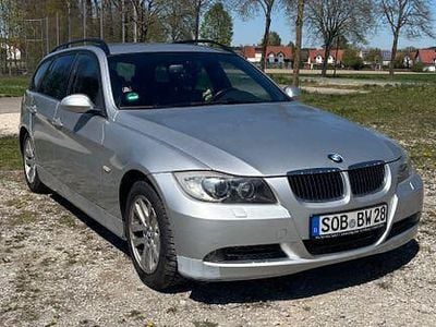 Second-hand BMW 318 129 CP (94 kW) 2007 Argintiu Break