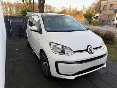 Weiß Gebraucht 2018 VW up! Join Kleinwagen | 5.300 € (Guter Preis)