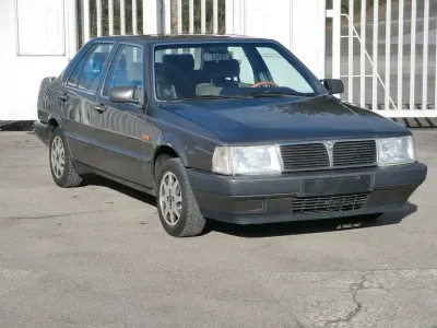 Usata Lancia Thema 118 CV (86 kW) 1987 Grigio Berlina