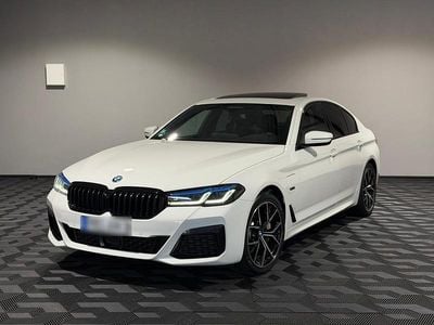 Gebraucht BMW 530e iPerformance 292 PS (214 kW) 2022 Weiß Limousine