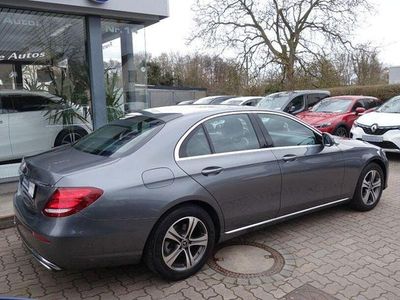 Usata Mercedes E220 Avantgarde 194 CV (142 kW) 2018 Grigio Berlina