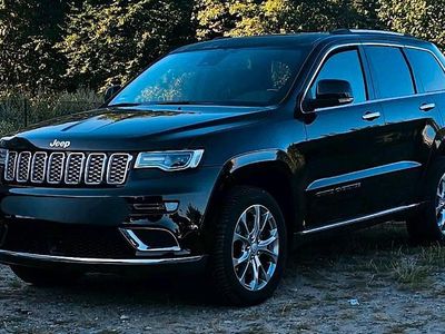 Second-hand Jeep Grand Cherokee Summit 250 CP (183 kW) 2019 Negru SUV