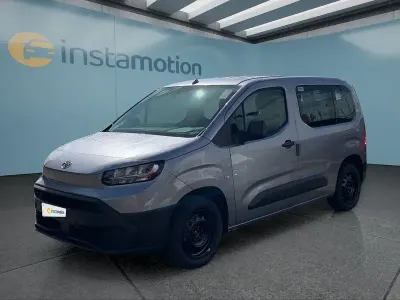 Neu Toyota Proace Verso City 110 PS (80 kW) 2026 Silber Kombi