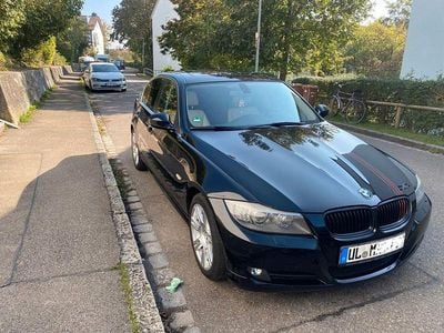 Gebraucht BMW 325 218 PS (160 kW) 2011 Schwarz Limousine