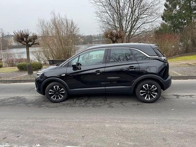 Schwarz Gebraucht 2023 Opel Crossland Elegance SUV | 17.800 € (Guter Preis)