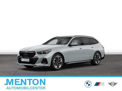 Grau Gebraucht 2025 BMW 520 M Sport Kombi | 57.036 € (Fairer Preis)