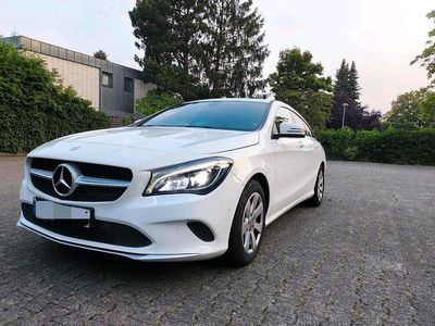 Mercedes CLA220