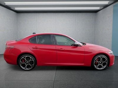 Rot Gebraucht 2023 Alfa Romeo Giulia Limousine | 42.949 € (Fairer Preis)