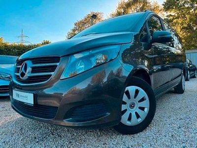 Mercedes V200