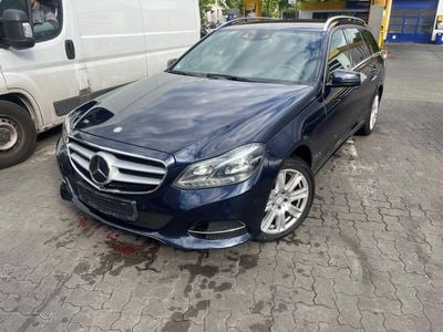 Mercedes E220