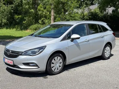 Gebraucht Opel Astra 110 PS (80 kW) 2017 Grau Kombi