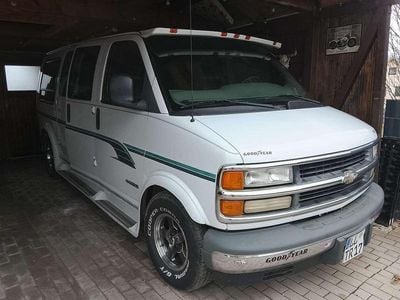 Gebraucht Chevrolet Express 245 PS (180 kW) 1996 Weiß Van / Kleinbus
