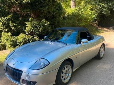 Usado Fiat Barchetta 131 HP (96 kW) 2004 Prateado Cabrios