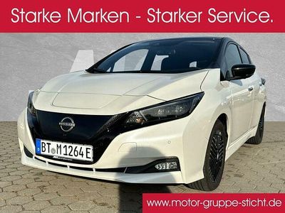 Gebraucht Nissan Leaf N-Connecta 110 kW (150 PS) 2023 Pearl white/black Kleinwagen