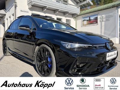 Neu VW Golf VIII R 333 PS (244 kW) 2026 Schwarz Limousine
