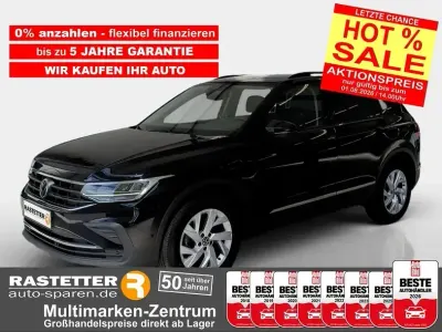 Gebraucht VW Tiguan IQ Drive 150 PS (110 kW) 2023 Deep black perleffekt SUV