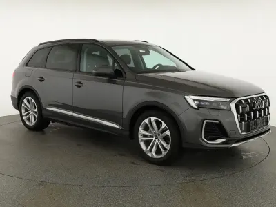 Nuova Audi Q7 Basis 231 CV (169 kW) 2025 Grigio SUV