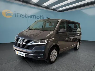 Gebraucht VW Multivan 150 PS (110 kW) 2022 Grau Van / Kleinbus
