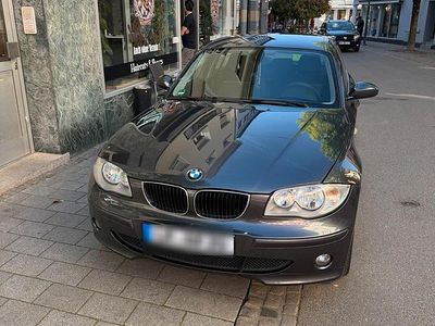 Usata BMW 118 129 CV (94 kW) 2006 Grigio Utilitaria