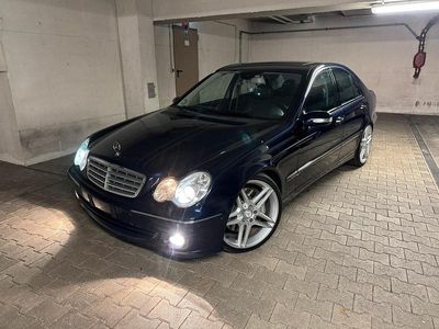 Mercedes C320