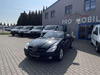 Gebraucht Mercedes SLK300 AMG 231 PS (169 kW) 2010 Schwarz  unilack Cabrio