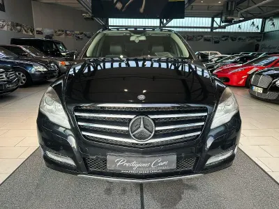 Używany Mercedes R350 Sport 265 KM (194 kW) 2011 Czarny Minivan