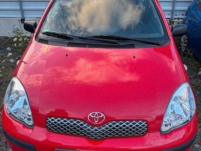 Gebraucht Toyota Yaris 65 PS (47 kW) 2003 Rot Kleinwagen