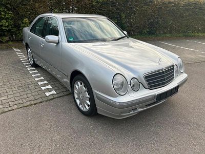 Mercedes E430