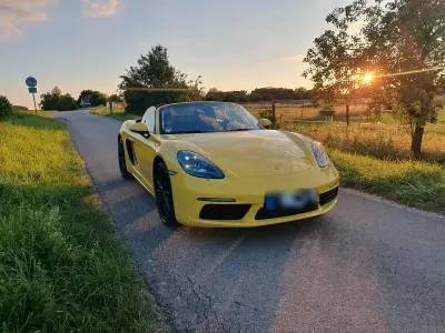 Gebraucht Porsche 718 299 PS (219 kW) 2017 Gelb Cabrio