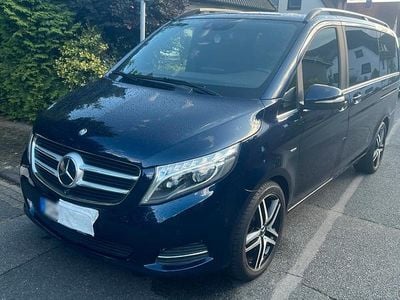 Gebraucht Mercedes V250 AMG Edition 1 190 PS (139 kW) 2014 Blau Van / Kleinbus