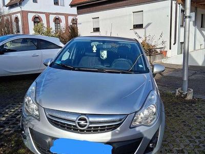 Gebraucht Opel Corsa 69 PS (50 kW) 2012 Kleinwagen
