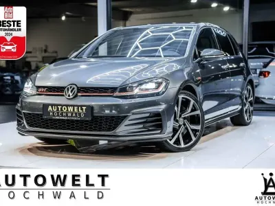 Gebraucht VW Golf VII GTI 245 PS (180 kW) 2019 Grau Limousine