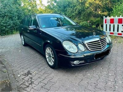 Mercedes E320