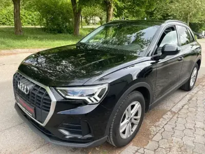 Gebraucht Audi Q3 Business 150 PS (110 kW) 2022 Schwarz SUV