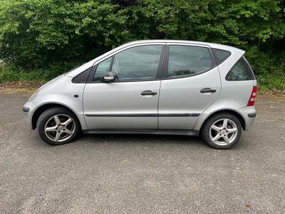 Usata Mercedes A170 95 CV (69 kW) 2004 Argento Utilitaria