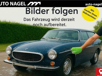 Schwarz Gebraucht 2018 Volvo V40 Momentum Limousine | 13.490 € (Fairer Preis)