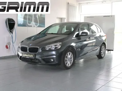Gebraucht BMW 218 Advantage 136 PS (100 kW) 2017 Mineralgrau metallic Van / Kleinbus