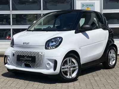 Gebraucht Smart ForTwo Coupé 60 kW (82 PS) 2023 Weiß Coupé