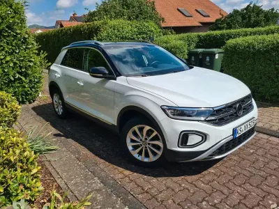 Gebraucht VW T-Roc Style 150 PS (110 kW) 2023 Weiß SUV