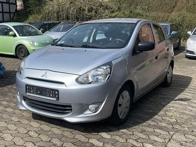 Second-hand Mitsubishi Space Star Diamant Edition 71 CP (52 kW) 2015 Argintiu Hatchback