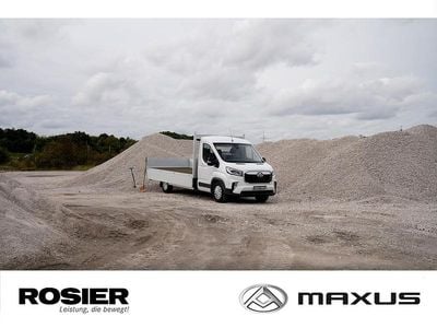 Neu Maxus eDeliver 9 150 kW (204 PS) 2025 Weiss / warm white Van