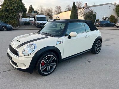 Weiß Gebraucht 2010 Mini John Cooper Works Cabriolet Cabrio | 9.800 € (Fairer Preis)